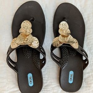 Oka flip-flops